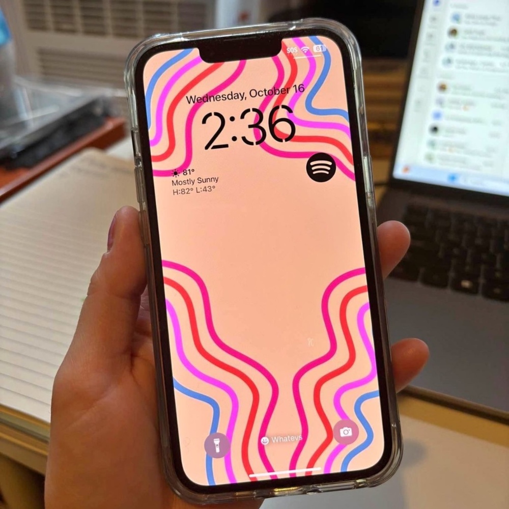 iPhone 13